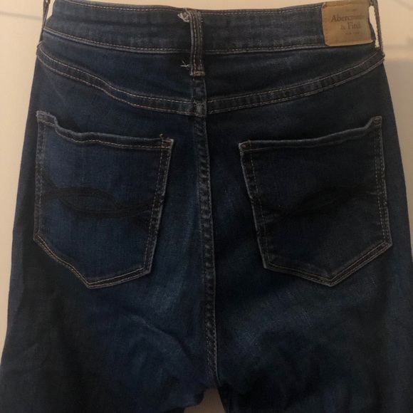 High Rise Ripped Super Skinny Jeans - Picture 5 of 5